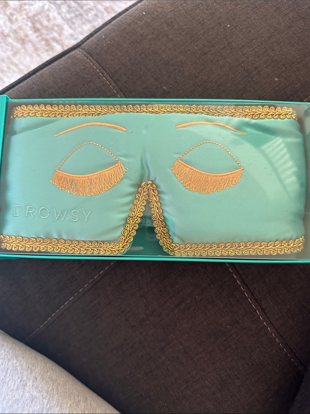 Drowsy Teal Contoured Silk Sleep Mask - Eyelash-Protecting - Picture 2 of 3